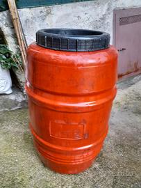 fusti di plastica per alimenti