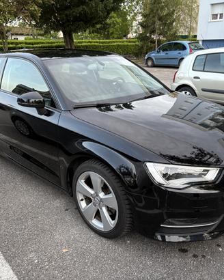 Audi A3 1.6 105cv TDI