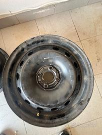 Cerchi in ferro 15” Fiat 500