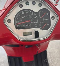 VESPA 300 GTS