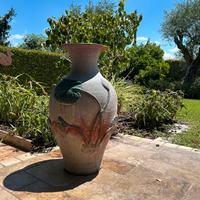Vaso da giardino terracotta con disegni in rilievo