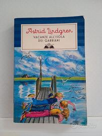 Libro Vacanze all' isola dei gabbiani