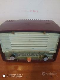 PICCOLA RADIOLINA EPOCA A VALVOLE PHILIPS