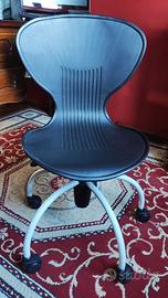 Sedia da ufficio/studio/gioco, in plastica rigida