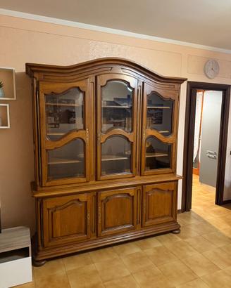 Credenza 