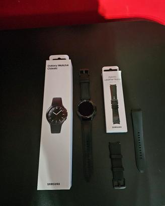 Samsung galaxy watch 4 classic con cinturino 