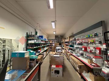 Negozio Arezzo [RIF C1412ACG]