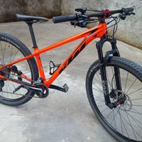 MTB DA 29   KTM MODELLO MYROON CARBONIO MISURA  S