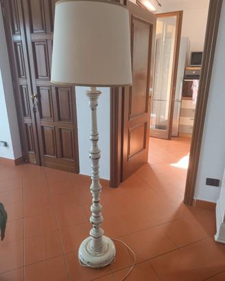 LUCE PIANTANA