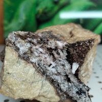 Minerale Brosso 1193 gr 10x7 h13