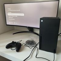 Xbox Series X 1TB - Usata 2 mesi + Kit Play&Charge