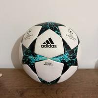 Pallone da calcio Adidas UEFA CHAMPIONS LEAGUE2017