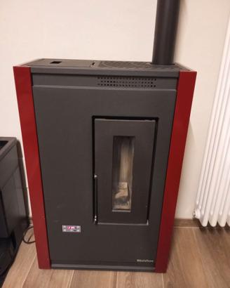Stufa a pellet slim Luisella nordica