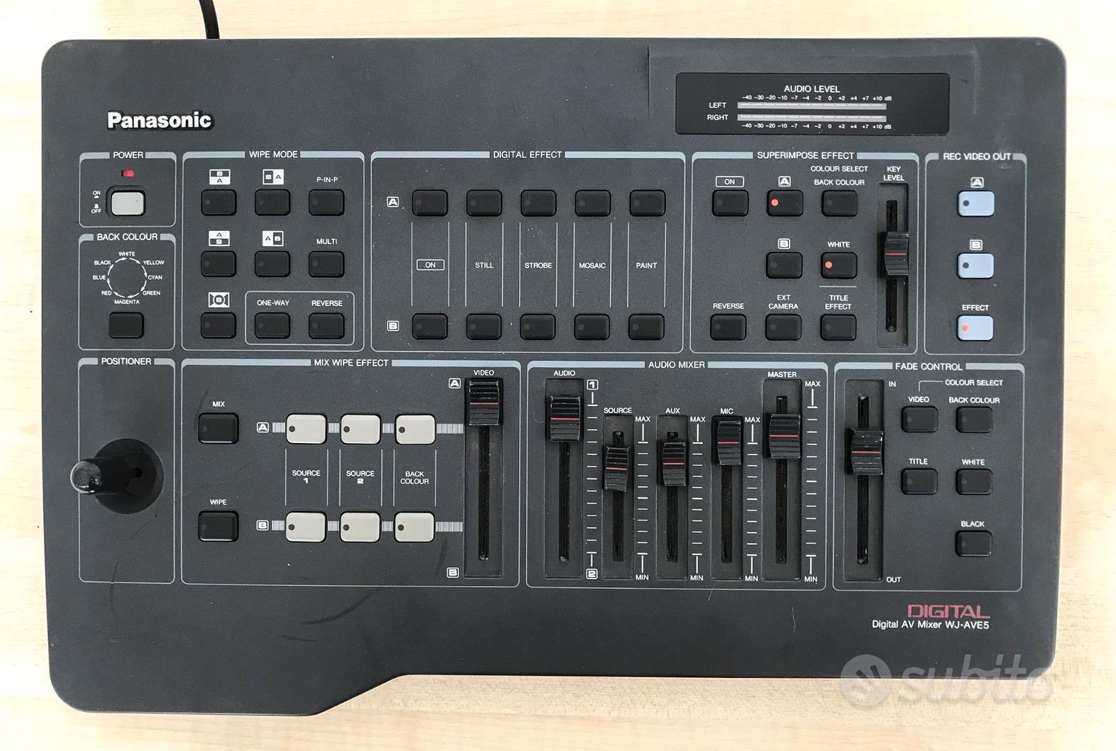 PANASONIC DIGITAL AV MIXER WJ-AVE5 - Audio/Video In vendita PANASONIC DIGITAL AV MIXER WJ-AVE5 - Audio/Video In vendita