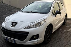 PEUGEOT 207 GPL 1.5 OK NEOPATENTATI