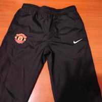 Pantone tuta Manchester UTD mai usato