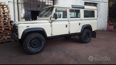 Land rover 110 Defender 