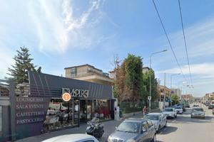 Locale uso deposito viale kennedy aversa mq 150