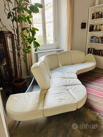 Divano Edra ‘Flap’ in pelle bianca