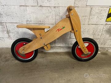 Bici in legno per bambino