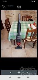 scopa elettrica Electrolux perfettamente funzionan