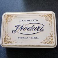 scatole latta mandorlato F  Notari anni 60