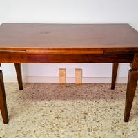 Tavolo in legno