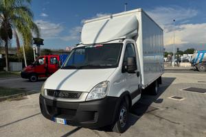Iveco daily 35c13 cassone in alluminio 010