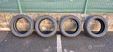 90€ - 4 Gomme da neve 245 / 45 R18 in buono stato