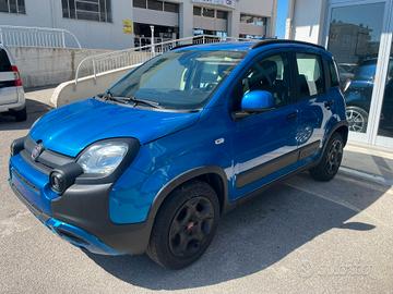 FIAT PANDA 1.0 HYBRID CITY CROSS