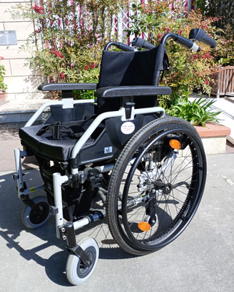 Carrozzina elettrica disabili