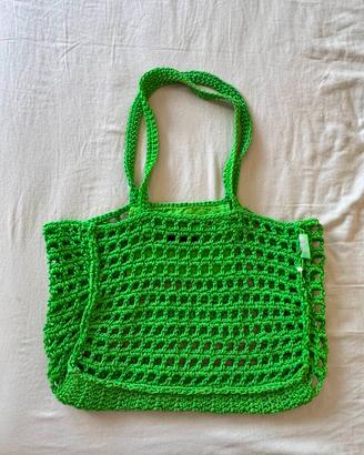 Borsa ricamata Bershka