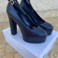 Décolleté nere, 12 cm