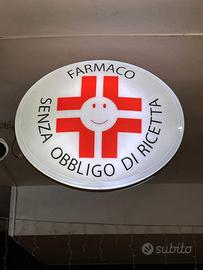Insegna luminosa parafarmacia