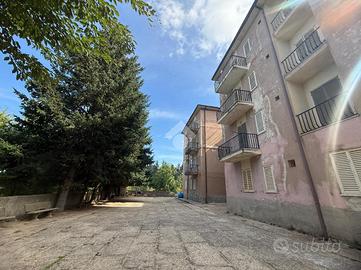 3 LOCALI A CORIGLIANO-ROSSANO