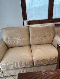 Divano 2 posti poltrona e sofa’.