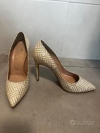 Scarpe con tacco a fantasia geometrica