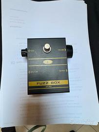 Amtron UK-854 Fuzz Box