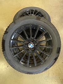Kit cerchi in lega + pneumatici invernali