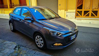 Hiunday i20 Active