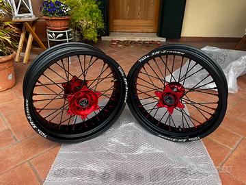 CERCHI FABA MOTARD TUBELESS