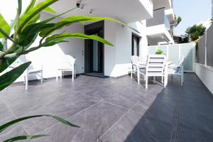 Posto letto in trilocale a riccione