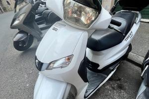 2020 Peugeot Tweet 125 (pochi km)