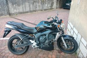 Yamaha FZ6