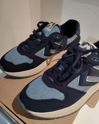 Scarpe levi's donna