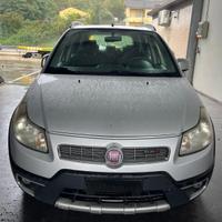 Vendiamo ricambi Fiat 16 anno 2010