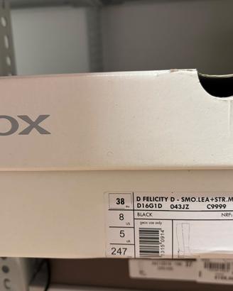 Stivali Geox alti da donna in vera pelle nera