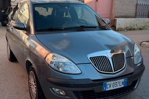 Lancia ypsilon 1.3 multijet