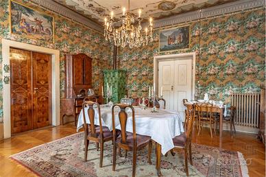 UNICA E SIGNORILE PORZIONE DI CASA