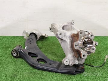 BMW F70 U06 Mozzo fusello anteriore sinistro